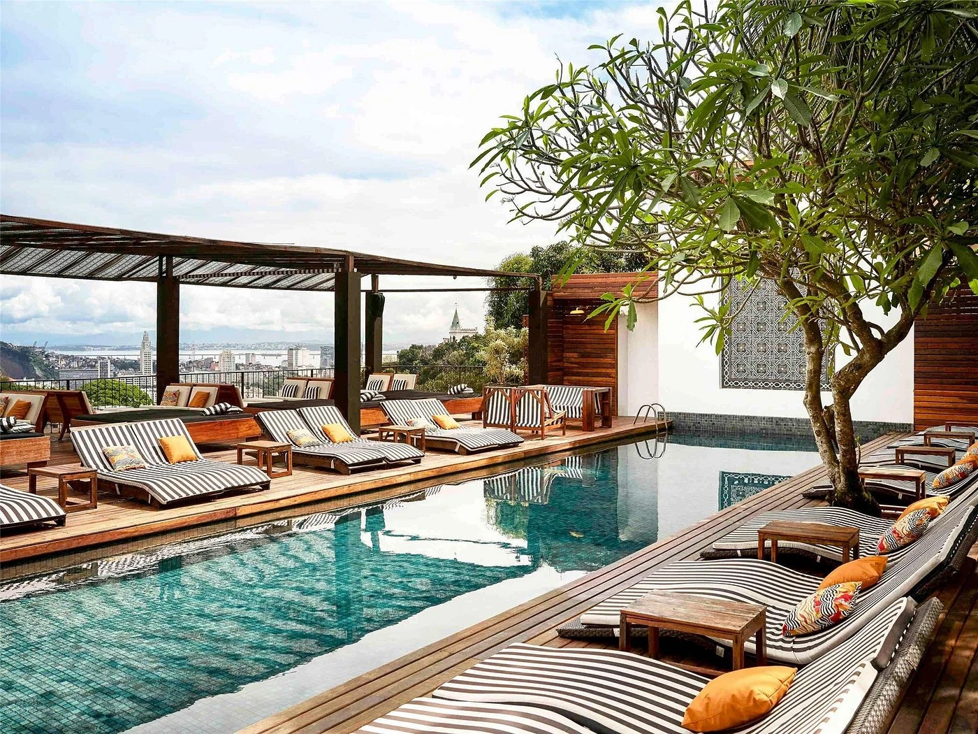 Historic Farm of 1850 - Day Use & Spa - Image